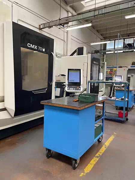 officina-meccanica-parco-macchine